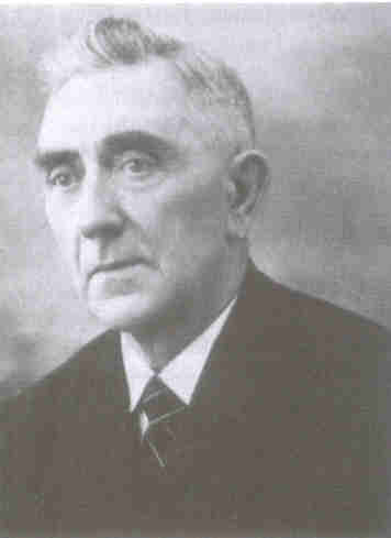 Holzinger, Johann - click here